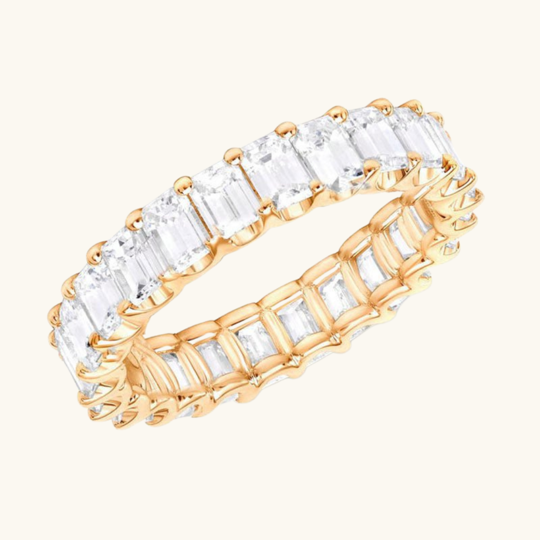 Cubic Ring i Gull