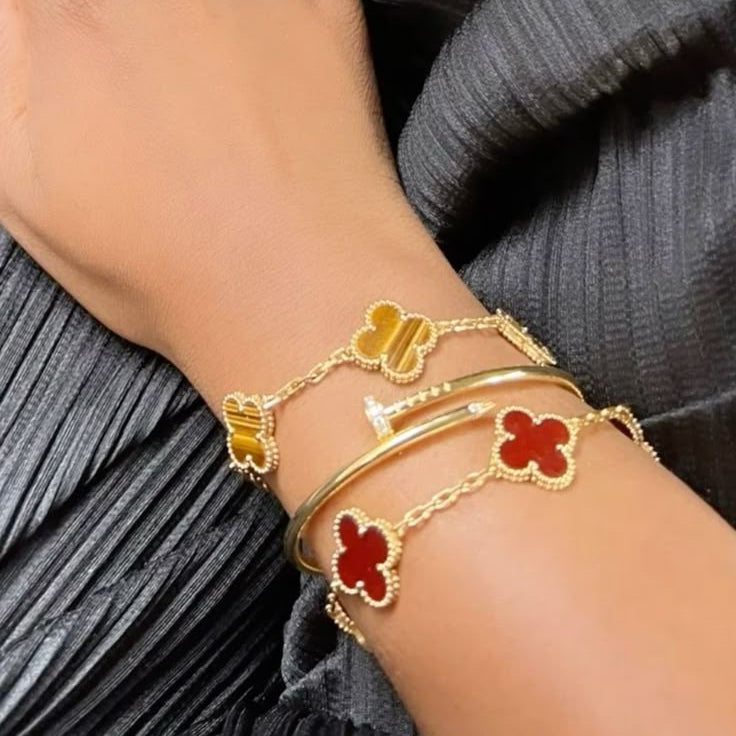 Clover Armbånd Rød