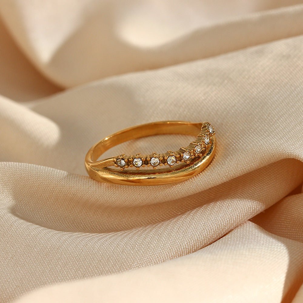 Adeline Smal Ring i Gull