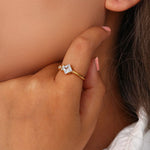 Alaia Glitrende Ring i Gull