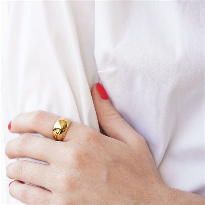 Lyra Glatt Ring