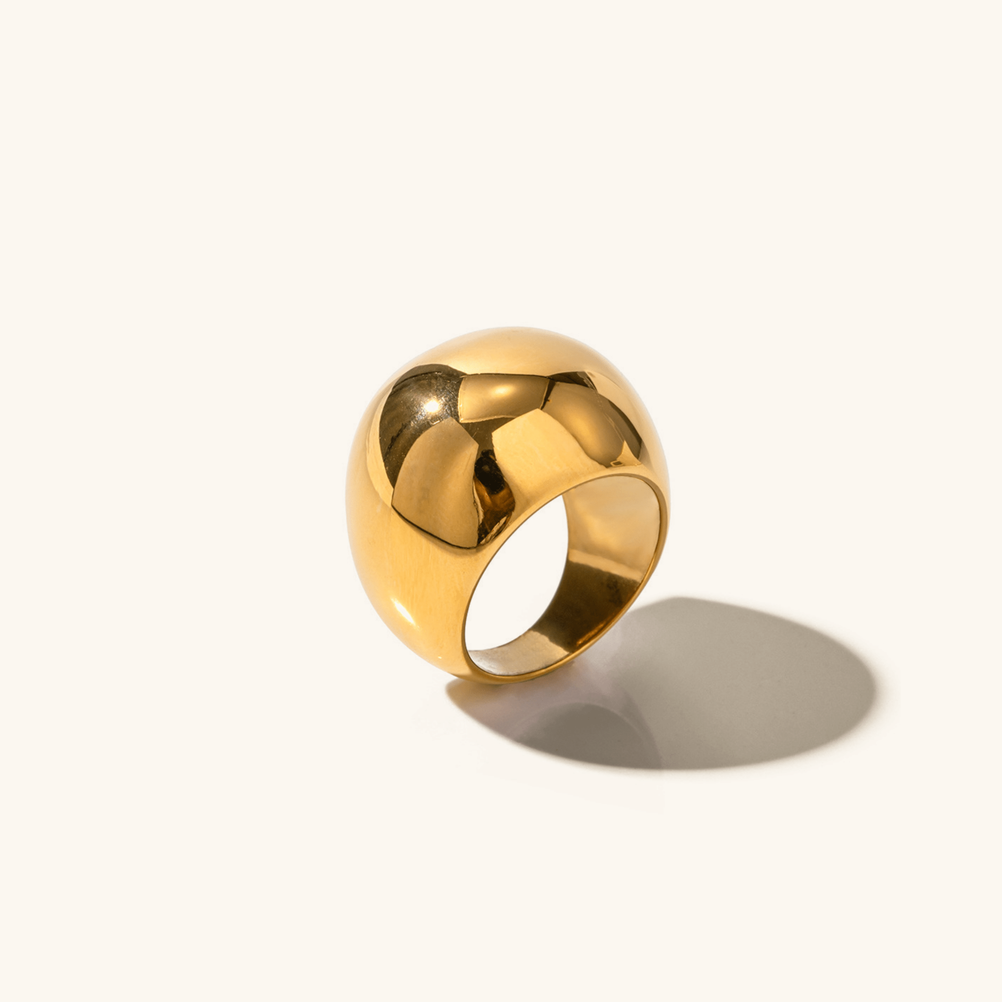 Navia Kuppelformet Ring