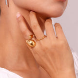 Rosie Knutet Ring i Gull