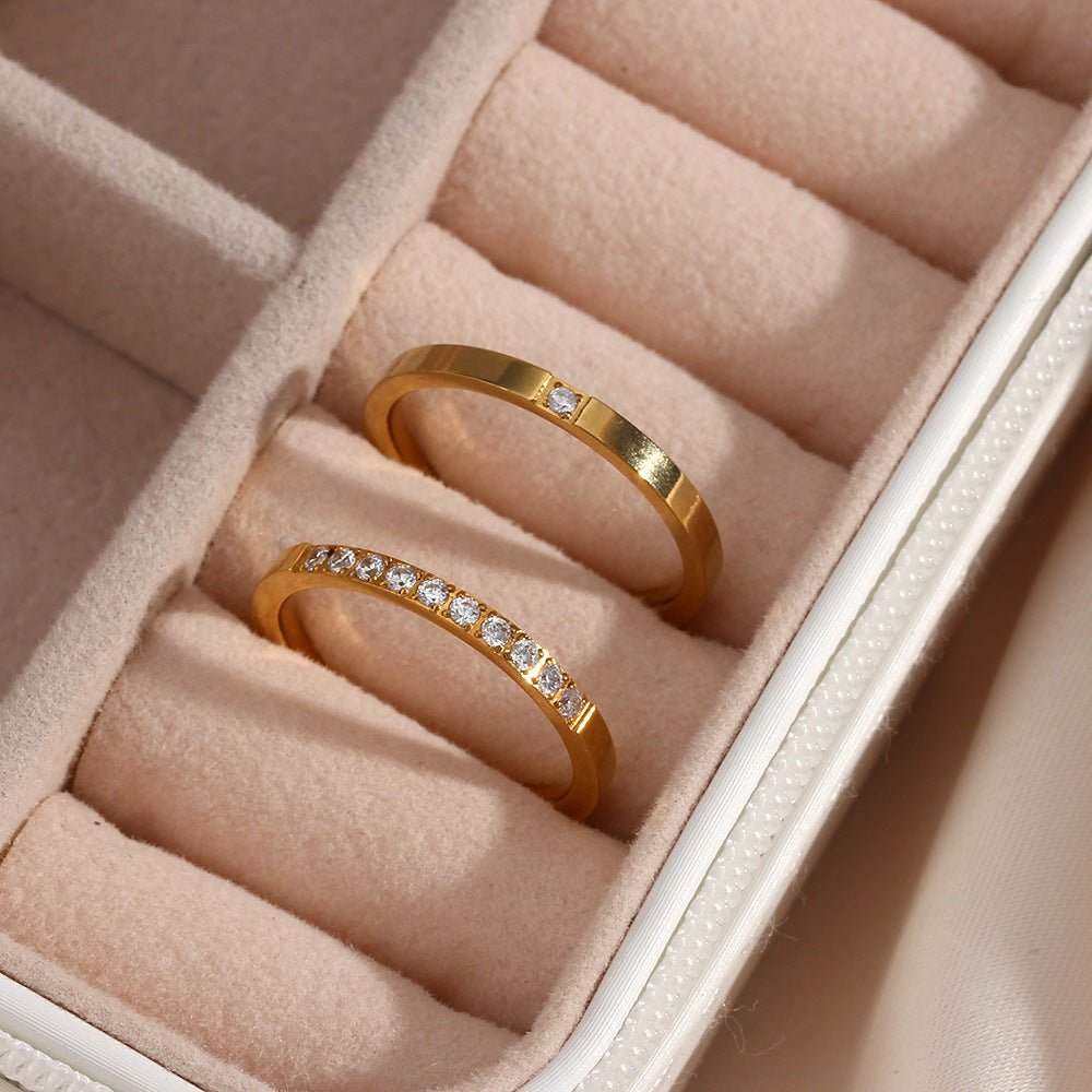 Sage Minimalistisk Ring i Gull