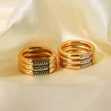 Serenity Glitrende Ring i Gull