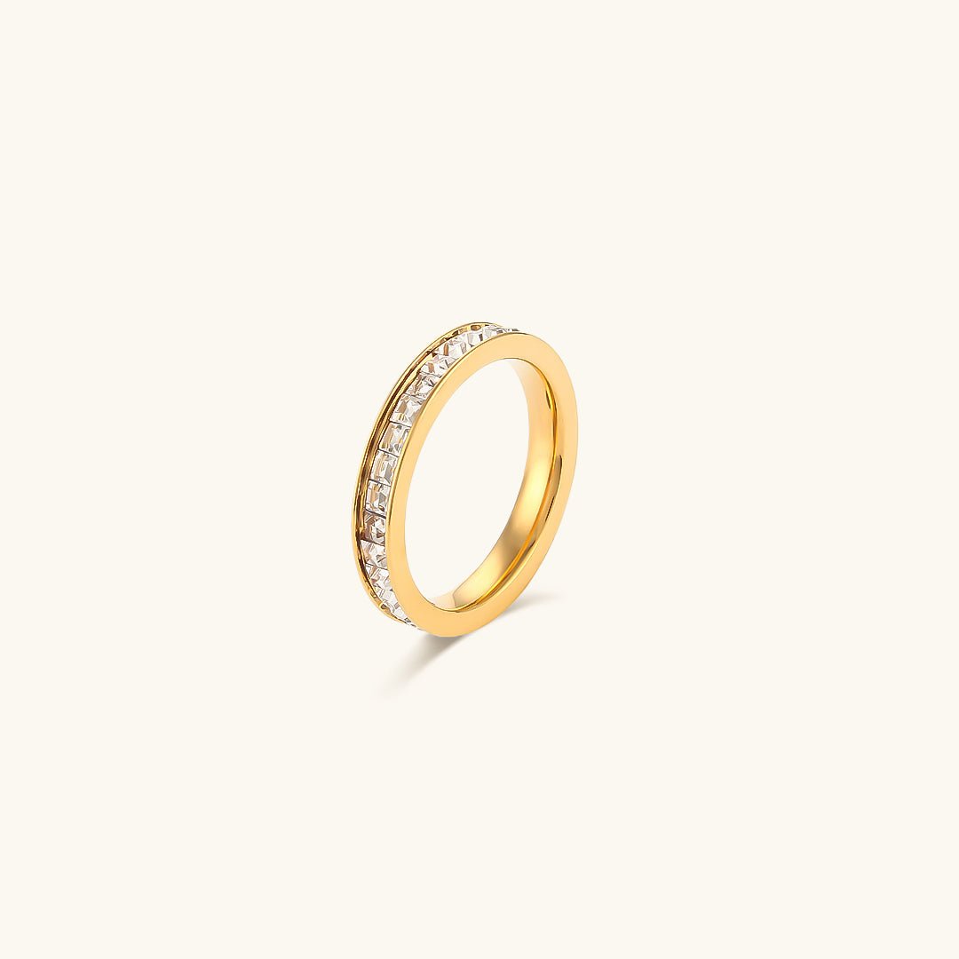 Unna Minimalistisk Ring i Gull